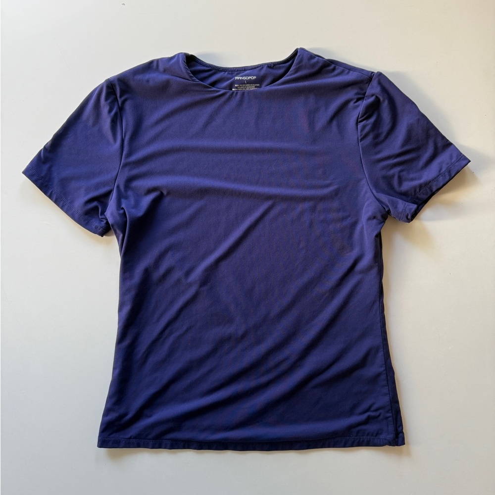 MANGOPOP 2layer body on t shirt - size L